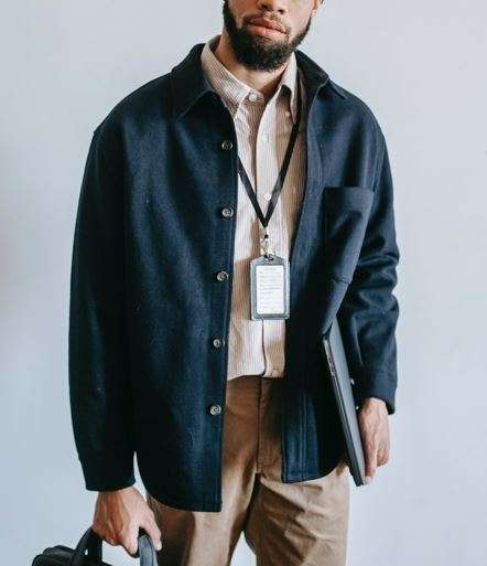 How to Dress for Success in a Job Interview? 1 Shola Jobs How to dress for success in a job interview?